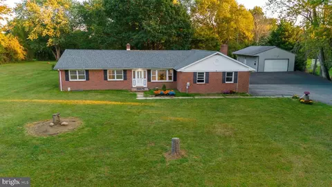4 Moores Dr, Bear, DE 19701 photo 15
