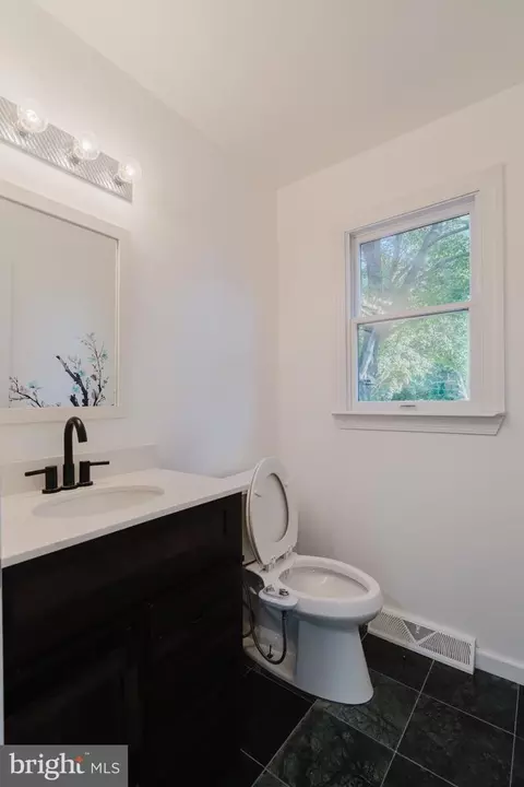 4 Moores Dr, Bear, DE 19701 photo 24