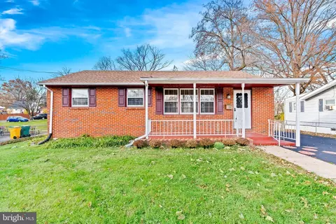 9 Stanley Ave, Wilmington, DE 19804