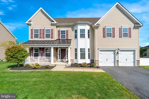 64 Kirkcaldy Ln, Middletown, DE 19709