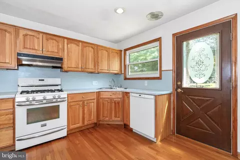 235 S Dillwyn Rd, Newark, DE 19711 photo 9