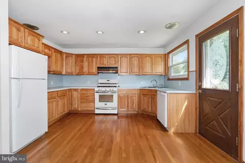 235 S Dillwyn Rd, Newark, DE 19711 photo 10