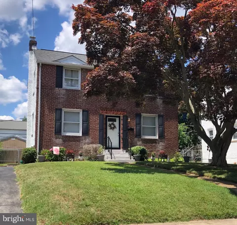 151 Riverview Dr, New Castle, DE 19720