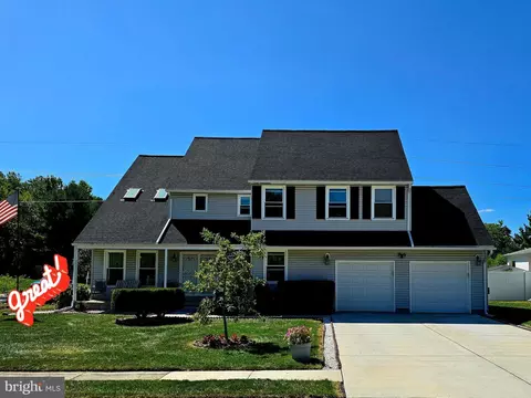 346 Owls Nest Dr, Bear, DE 19701 photo 2
