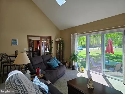 346 Owls Nest Dr, Bear, DE 19701 photo 14