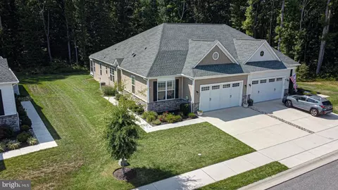 1484 Whispering Woods Rd, Middletown, DE 19709