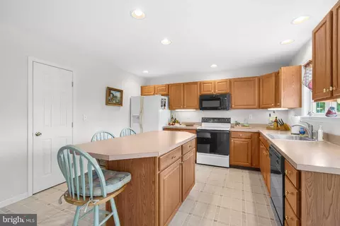 8 Meadow Dr, Middletown, DE 19709 photo 6