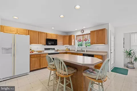 8 Meadow Dr, Middletown, DE 19709 photo 5