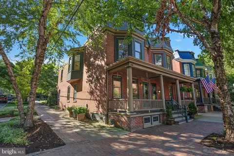 1516 N Clayton St, Wilmington, DE 19806