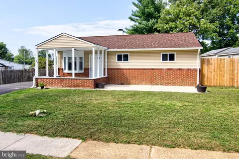 28 Pierson Pl, New Castle, DE 19720
