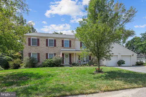 18 Kings Grant, Hockessin, DE 19707