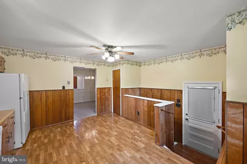 Entry Way - 33 Rawlings Dr, Bear, DE 19701 photo 1 of 2