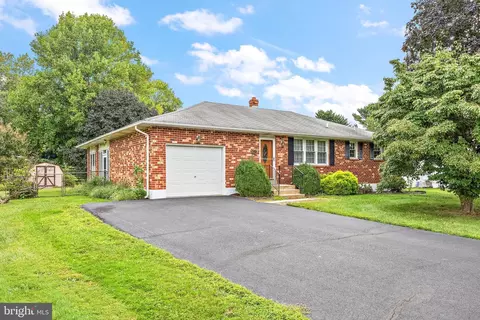 33 Rawlings Dr, Bear, DE 19701