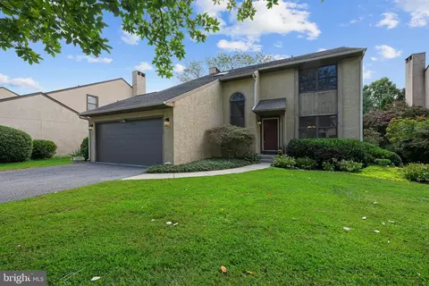 7 Donegal, Newark, DE 19711