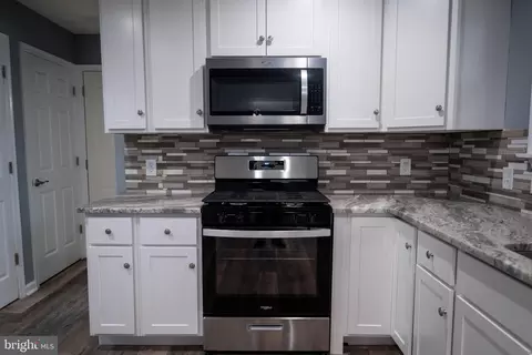 410 Darwin Dr, Newark, DE 19711 photo 11