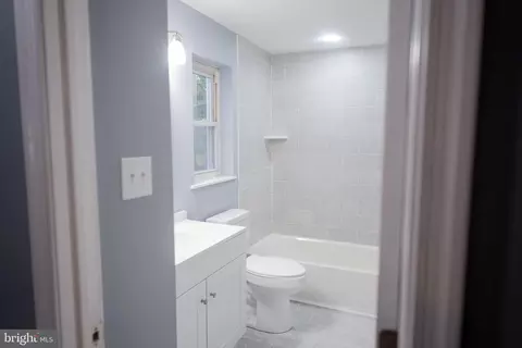 410 Darwin Dr, Newark, DE 19711 photo 19