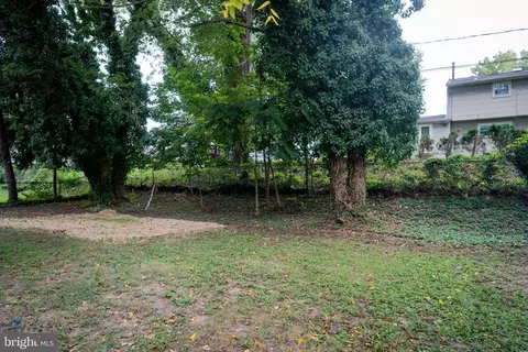 410 Darwin Dr, Newark, DE 19711 photo 30