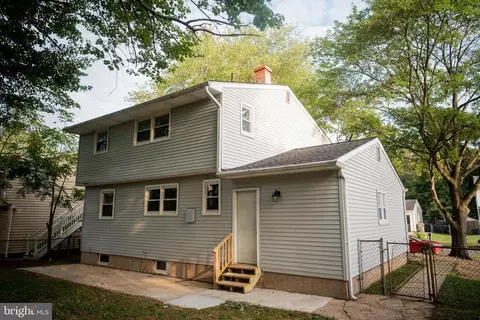 410 Darwin Dr, Newark, DE 19711 photo 4