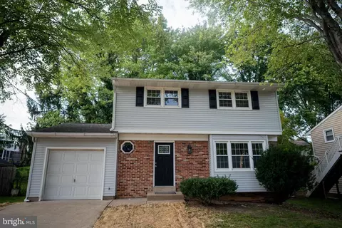 410 Darwin Dr, Newark, DE 19711
