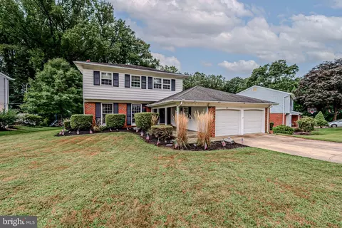 14 Candate, Newark, DE 19711
