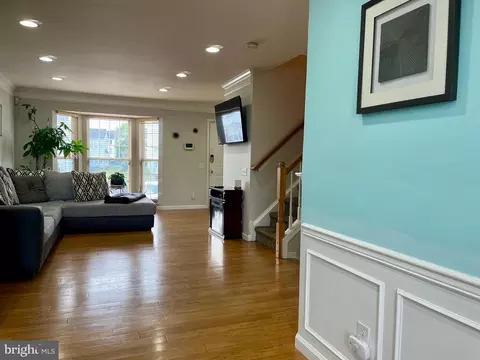 Entry Way - 175 Darling St, Newark, DE 19702 photo 2 of 2