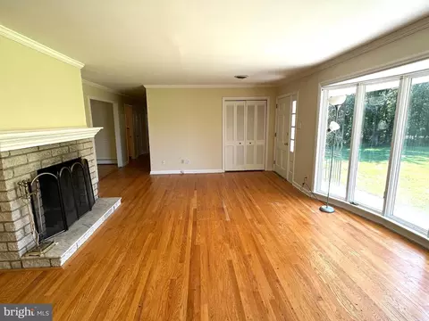 Living - 1851 Bear Corbitt Rd, Bear, DE 19701 photo 7 of 11