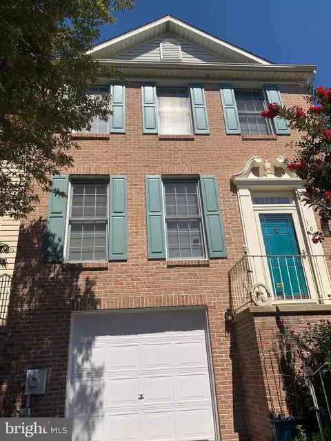 100 Steven Ln, Wilmington, DE 19808