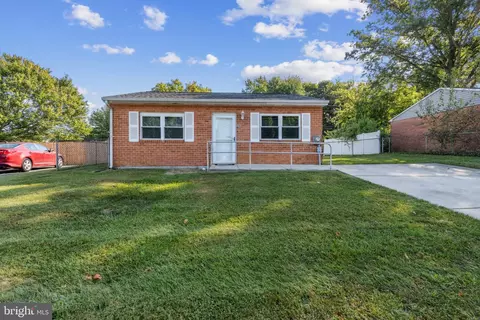 24 Archer Cir, Newark, DE 19702