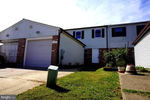 247 Shai Cir, Bear, DE 19701 photo 2