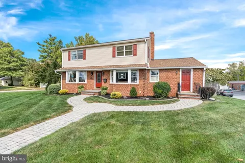 7 Del Monte Pl, Wilmington, DE 19809