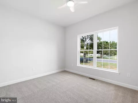 Bedroom - 154 Pine Tree Rd, Townsend, DE 19734 photo 6 of 6