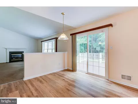 29 Deasy Dr, Newark, DE 19702 photo 17