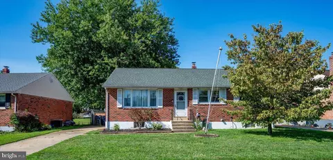 72 Commonwealth Blvd, New Castle, DE 19720
