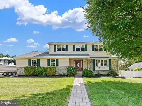 28 Whitekirk Dr, Wilmington, DE 19808