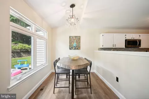 Dining - 19 Eynon Ct, Hockessin, DE 19707 photo 4 of 4