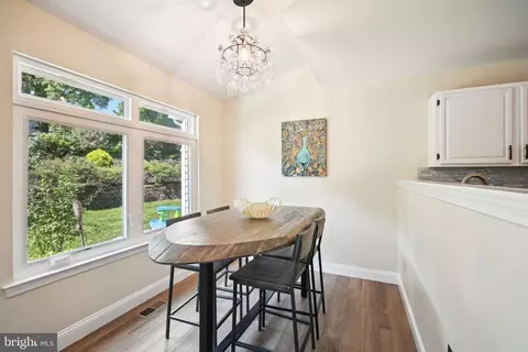 Dining - 19 Eynon Ct, Hockessin, DE 19707 photo 1 of 4