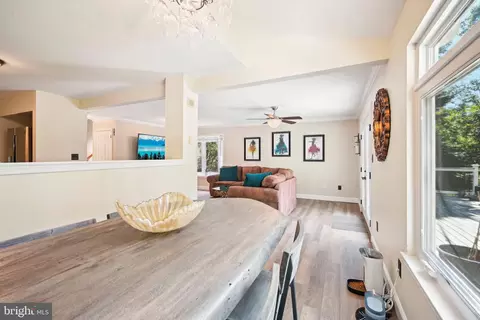 Dining - 19 Eynon Ct, Hockessin, DE 19707 photo 3 of 4