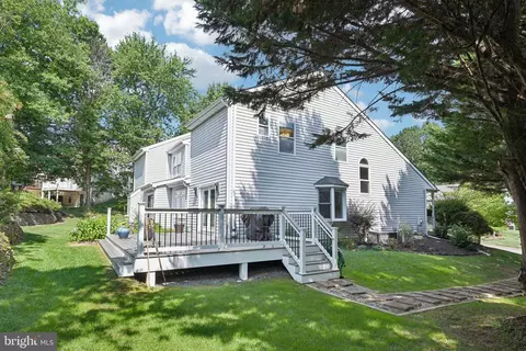 Exterior - 19 Eynon Ct, Hockessin, DE 19707 photo 8 of 14