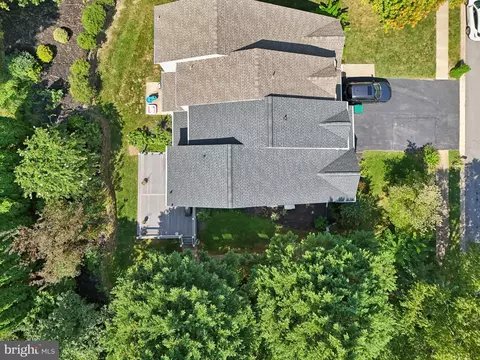 View/Area - 19 Eynon Ct, Hockessin, DE 19707 photo 10 of 13