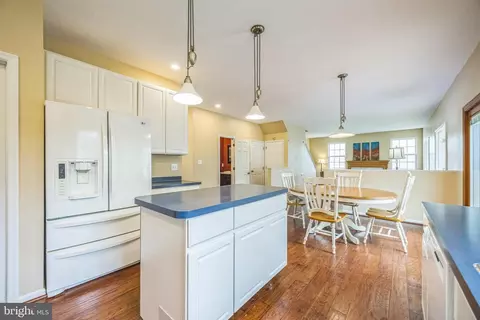 Kitchen - 10 Winding Rd, Newark, DE 19702 photo 3 of 3