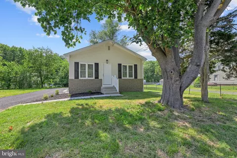 4652 Summit Bridge Rd, Middletown, DE 19709
