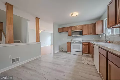 Other - 720 Lexington Dr, Bear, DE 19701 photo 2 of 14