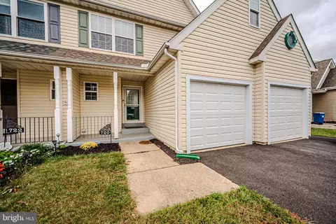 Other - 720 Lexington Dr, Bear, DE 19701 photo 1 of 14