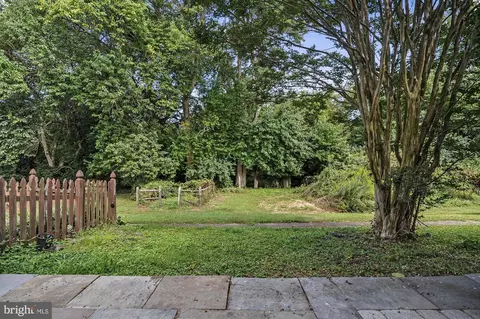 Exterior - 214 Springwood Dr, Bear, DE 19701 photo 2 of 2