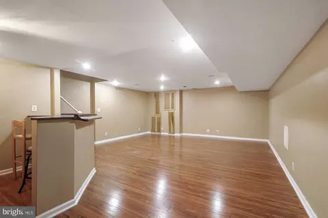 Living - 214 Springwood Dr, Bear, DE 19701 photo 12 of 12