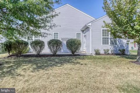Exterior - 413 Topiary Ln, Middletown, DE 19709 photo 3 of 5