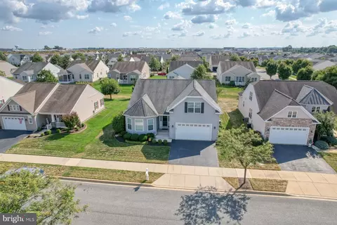 View/Area - 413 Topiary Ln, Middletown, DE 19709 photo 3 of 6