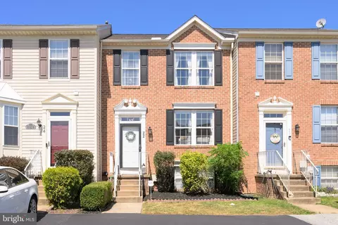22 E Christina Pl, Newark, DE 19702