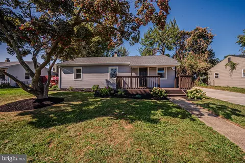 42 Karlyn Dr, New Castle, DE 19720