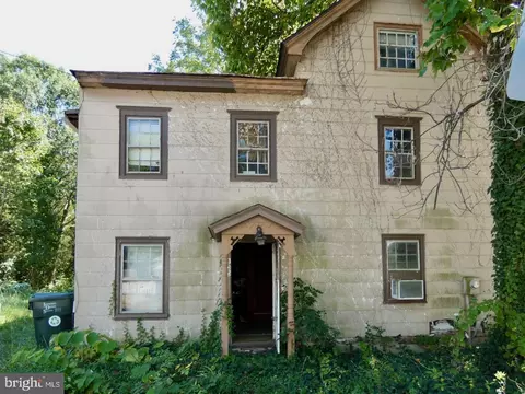7 Main St, Odessa, DE 19730